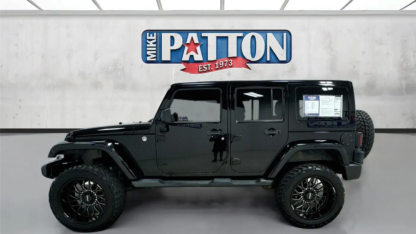 2013 Jeep Wrangler Unlimited Sahara