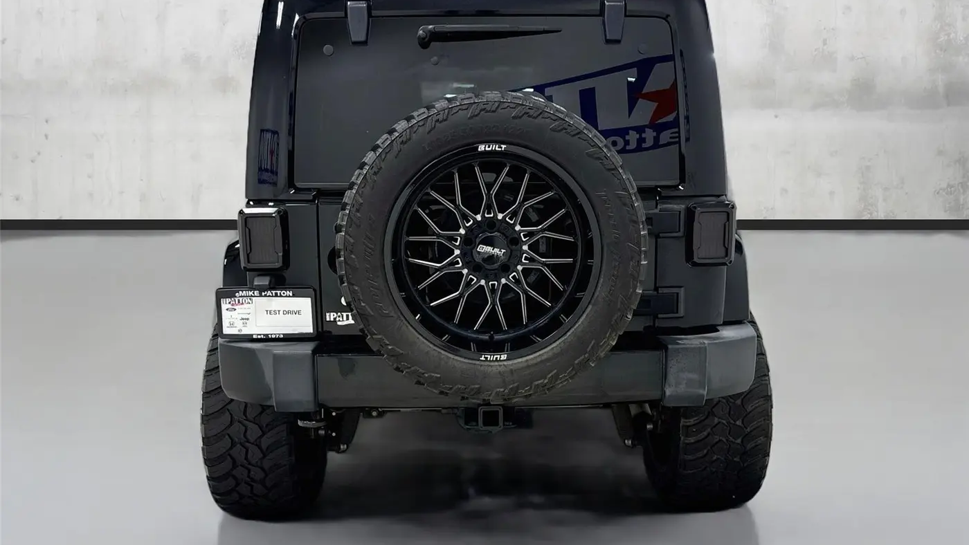 2013 Jeep Wrangler Unlimited Sahara