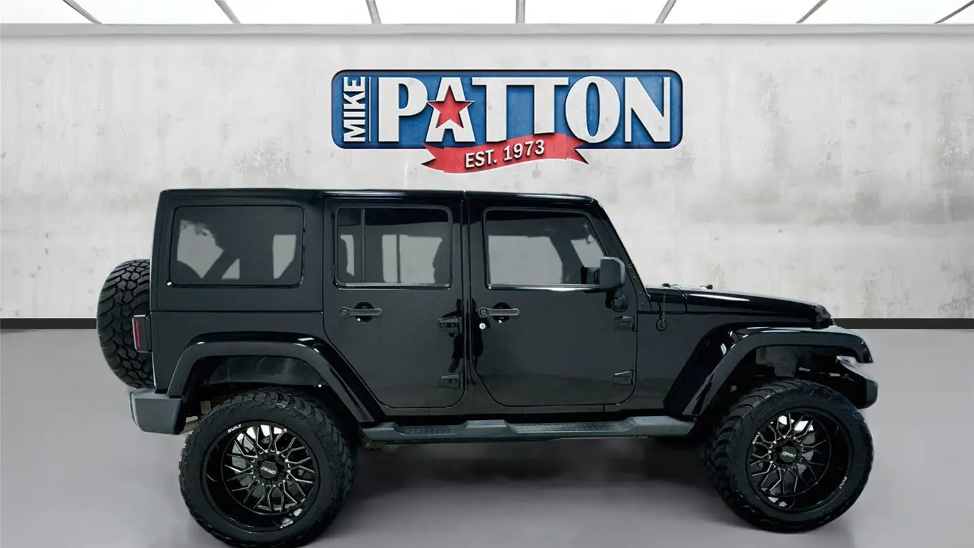 2013 Jeep Wrangler Unlimited Sahara