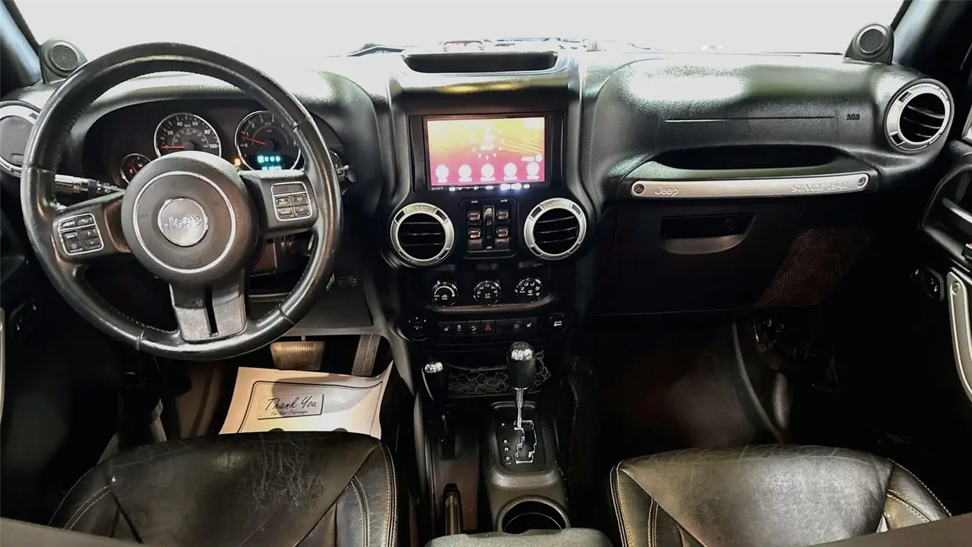 2013 Jeep Wrangler Unlimited Sahara