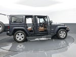 2016 Wrangler Unlimited Thumbnail 28