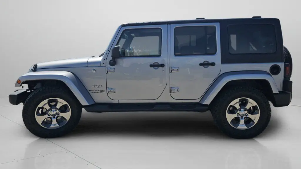 2018 Jeep Wrangler JK Unlimited Sahara