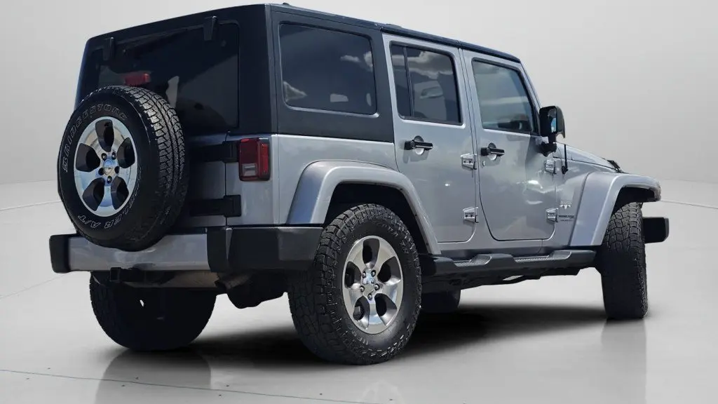2018 Jeep Wrangler JK Unlimited Sahara