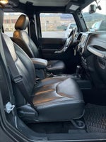 2016 Wrangler Unlimited Thumbnail 18