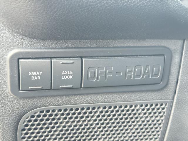 2015 Jeep Wrangler - $18,275