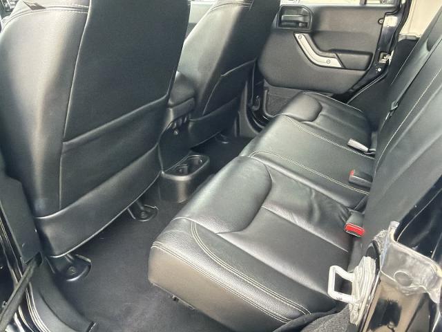 2015 Jeep Wrangler - $18,275