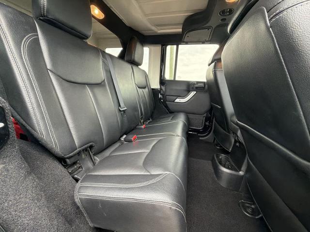 2015 Jeep Wrangler - $18,275