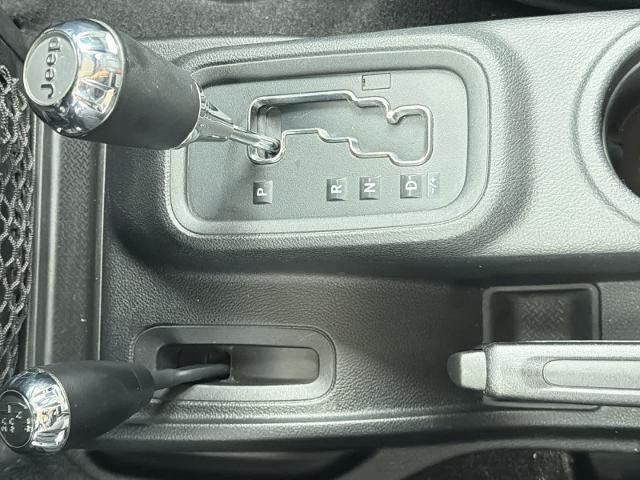 2015 Jeep Wrangler - $18,275