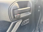 2016 Wrangler Unlimited Thumbnail 24