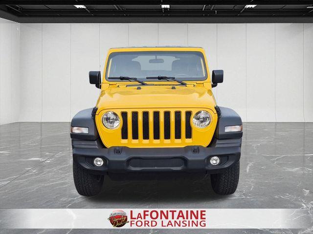 2021 Jeep Wrangler - $22,500