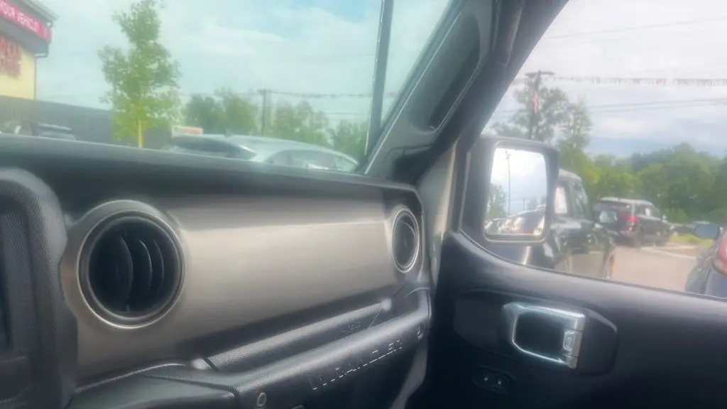 2021 Jeep Wrangler Sport
