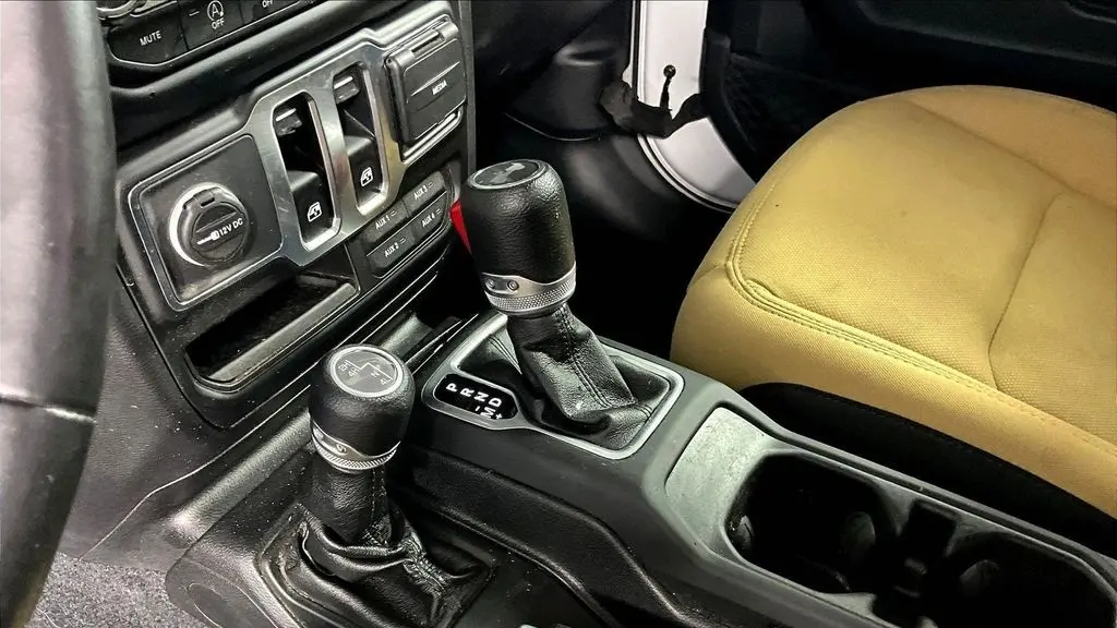2021 Jeep Wrangler Sport