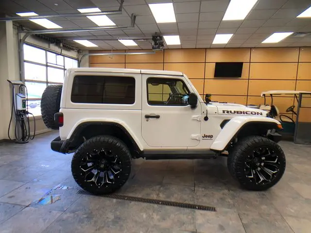 2022 Jeep Wrangler - $31,500