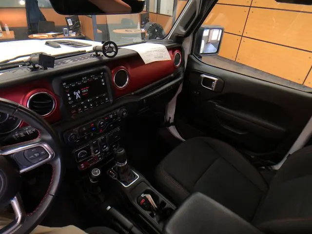 2022 Jeep Wrangler - $31,500