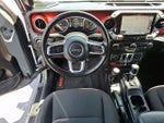 2019 Wrangler Thumbnail 12
