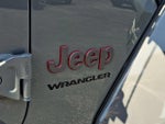 2019 Wrangler Thumbnail 32