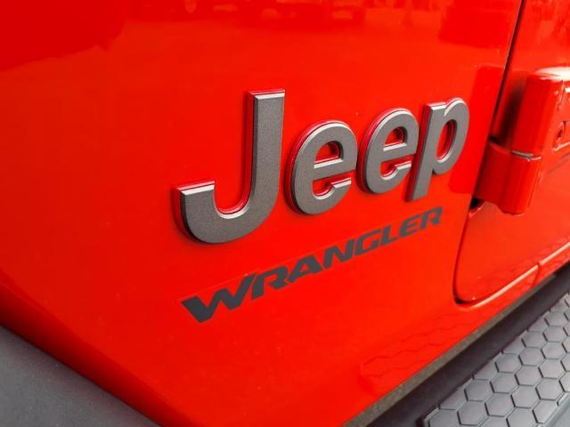2020 Jeep Wrangler Rubicon Recon — photo 1 of 12