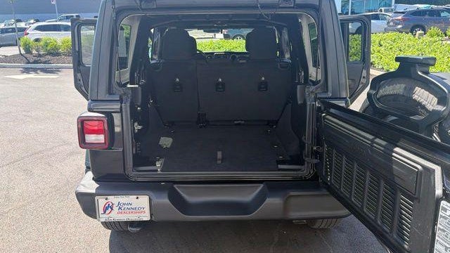 2019 Jeep Wrangler Unlimited Sport
