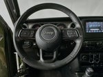 2022 Wrangler Unlimited Thumbnail 16