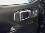 2022 Wrangler Unlimited Thumbnail 22