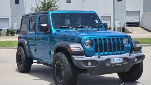 2020 Jeep Wrangler Unlimited Willys Sport