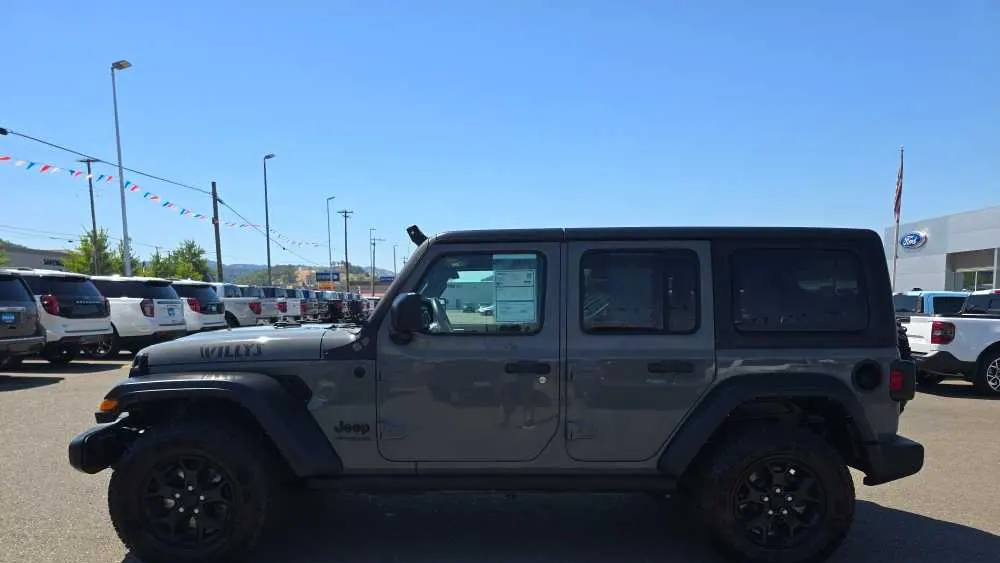 2022 Jeep Wrangler Unlimited Sport