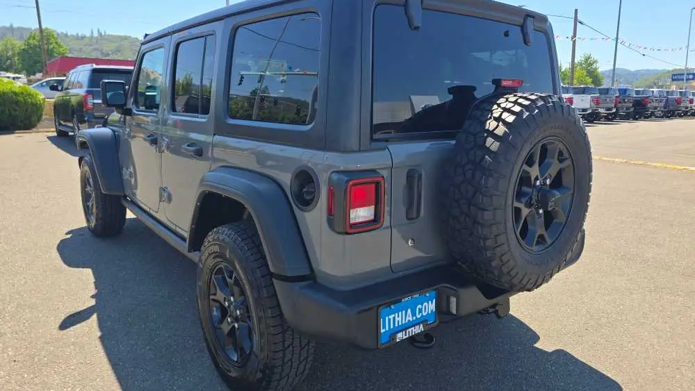 2022 Jeep Wrangler Unlimited Sport