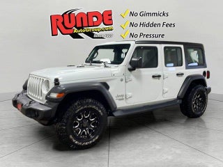 2018 Jeep Wrangler Unlimited with Bright White Clearcoat Exterior