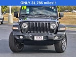2019 Wrangler Unlimited Thumbnail 2