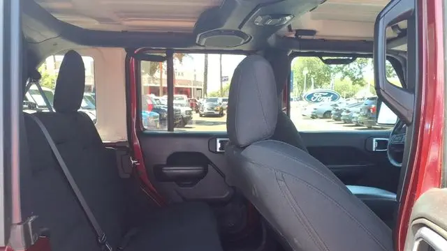 2021 Jeep Wrangler Unlimited Sport