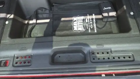 2021 Jeep Wrangler Unlimited Islander