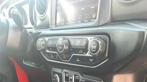 2021 Jeep Wrangler Unlimited Islander