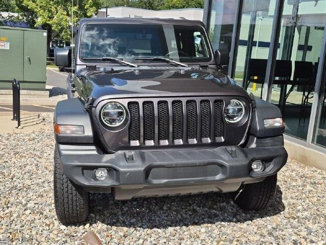 2022 Jeep Wrangler - $29,731