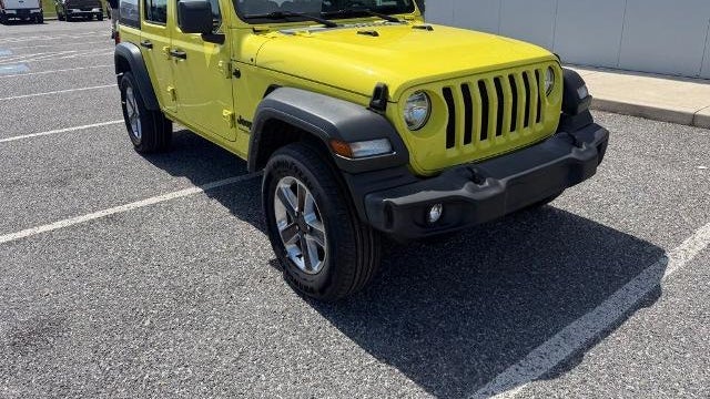 2022 Jeep Wrangler Unlimited Sport