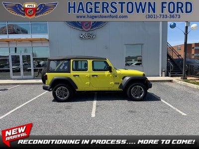 2022 Jeep Wrangler Unlimited 4X4 Sport 4DR SUV