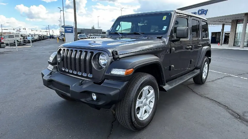 2022 Jeep Wrangler Unlimited Sport