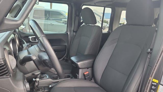 2020 Jeep Wrangler Unlimited Black and Tan