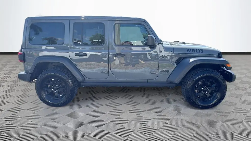 2022 Jeep Wrangler Unlimited Jeep Beach Edition