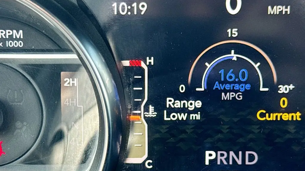 2022 Jeep Wrangler Unlimited Jeep Beach Edition