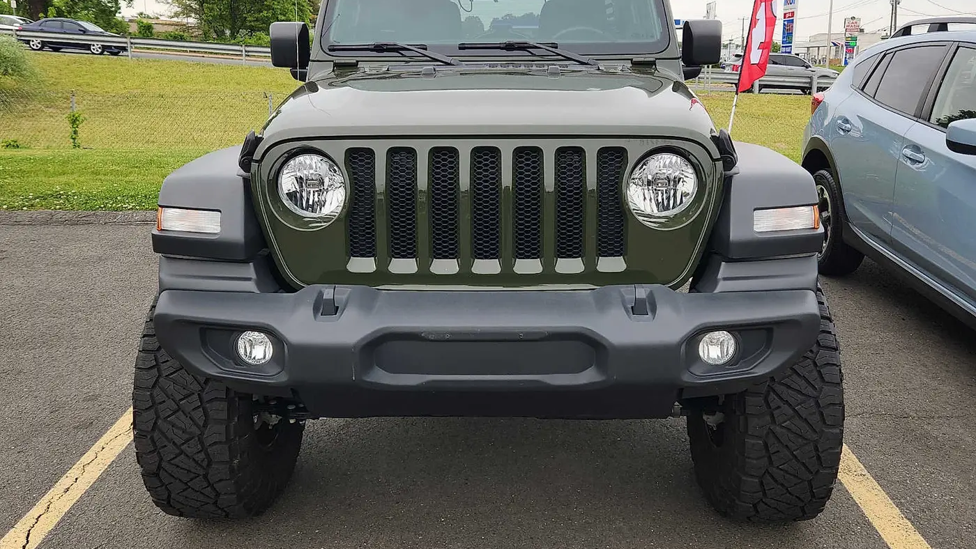 2023 Jeep Wrangler Sport