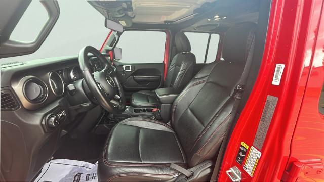 2020 Jeep Wrangler Unlimited Black and Tan