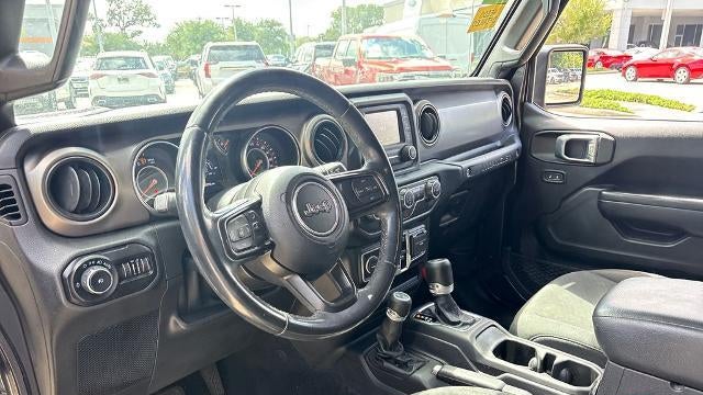 2020 Jeep Wrangler Unlimited Black and Tan