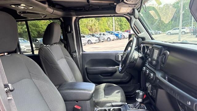 2020 Jeep Wrangler Unlimited Black and Tan