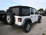 2022 Wrangler Unlimited Thumbnail 11