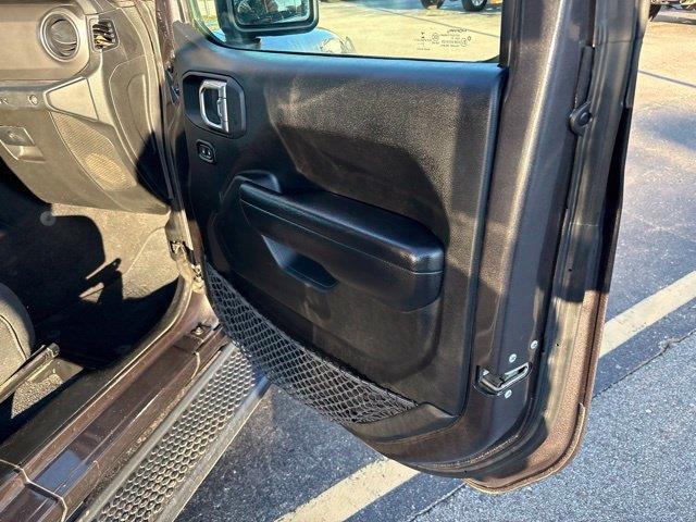 2021 Jeep Wrangler - $20,000