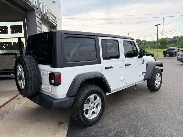 2022 Jeep Wrangler - $29,587