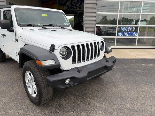 2022 Jeep Wrangler - $29,587