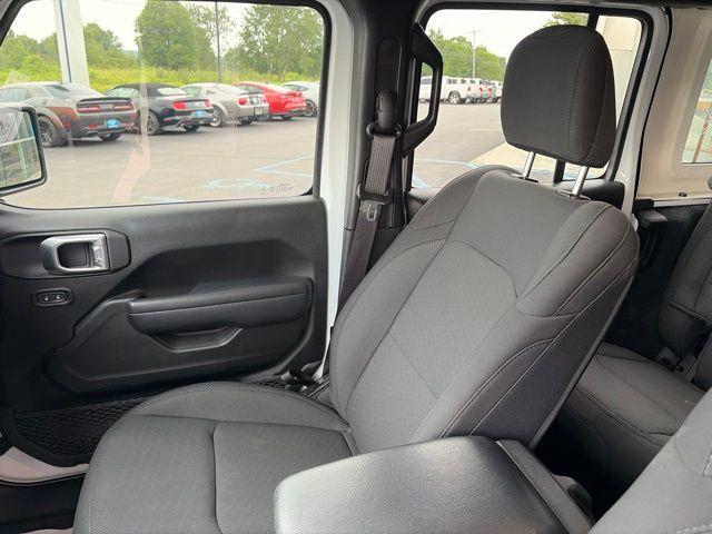 2022 Jeep Wrangler - $29,587