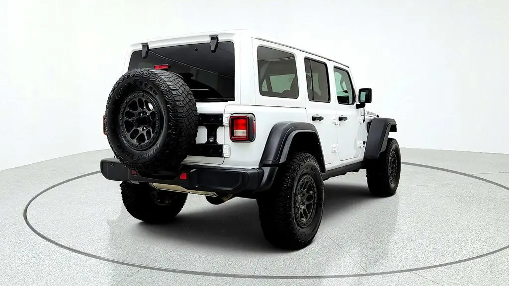 2022 Jeep Wrangler - $29,995