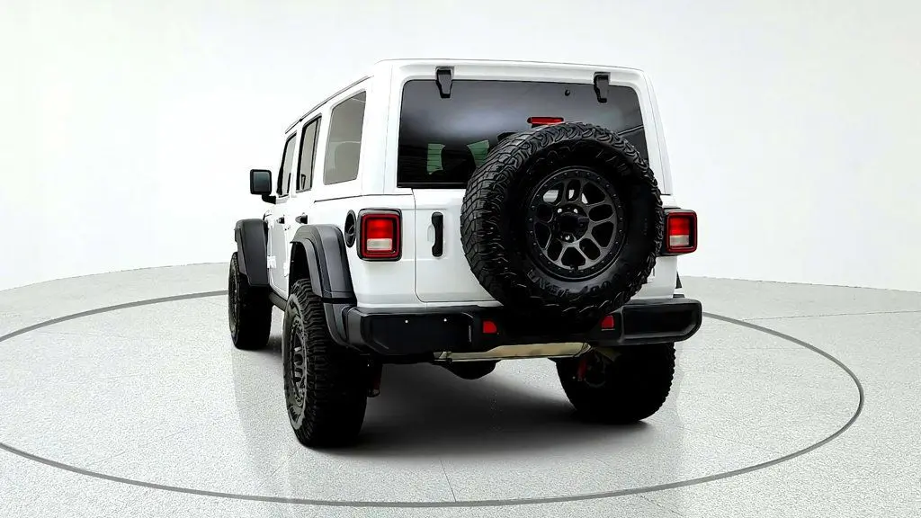 2022 Jeep Wrangler - $29,995